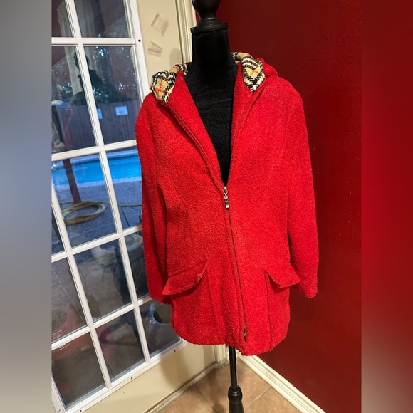 Sandro Paris Red Boucle Teddy Jacket | Plaid Hood Lining | Women’s Size M - Picture 11 of 11